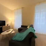 Bright And Airy 1-Bedroom Flats In Neuchatel City Center! Rdm2