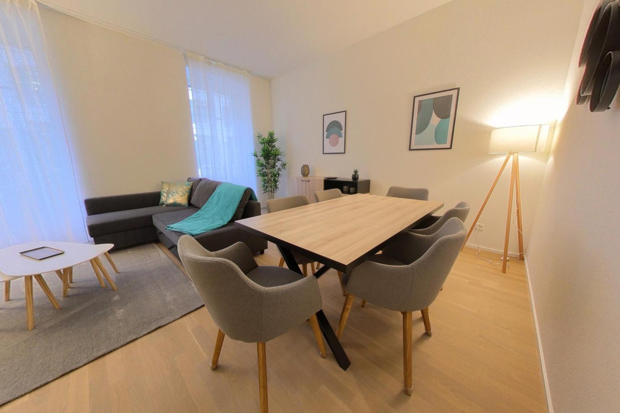 Apartment Bright And Airy 1-bedroom Flats In Center! Rdm2 Neuenburg